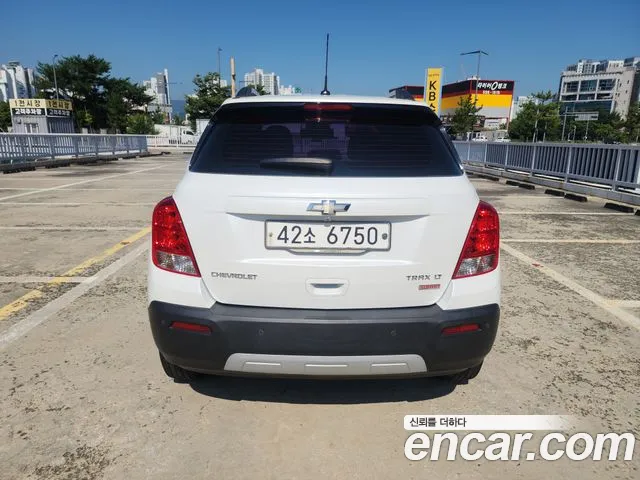 ChevroletGMDaewoo Tracker 2016 thumb 3