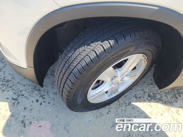 ChevroletGMDaewoo Tracker 2016 thumb 7