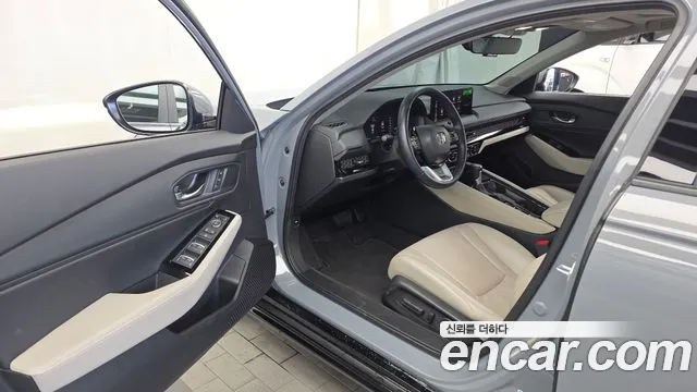 Honda Accord 2023 thumb 10