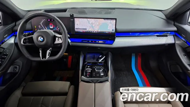 BMW 5-Series 2025 thumb 7
