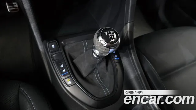 Hyundai Veloster 2018 thumb 8
