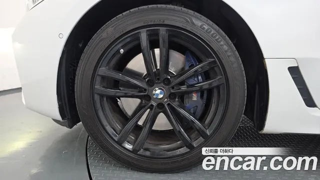 BMW Gran Turismo 2018 thumb 5