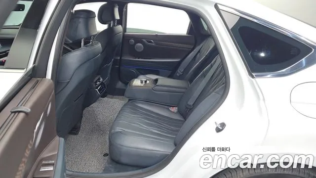 Genesis G80 2024 thumb 10