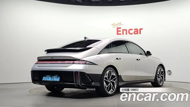 Hyundai IONIQ 6 2022 thumb 2