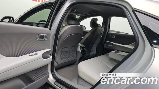 Hyundai IONIQ 6 2022 thumb 11