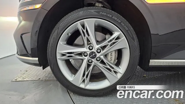Genesis G90 2022 thumb 5