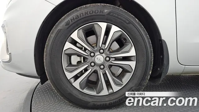Kia Carnival 2018 thumb 5