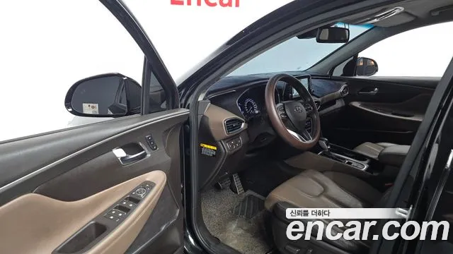 Hyundai Santa Fe 2018 thumb 10