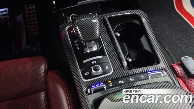 Kia Stinger 2018 thumb 9