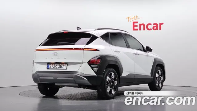 Hyundai Kona 2025 thumb 2