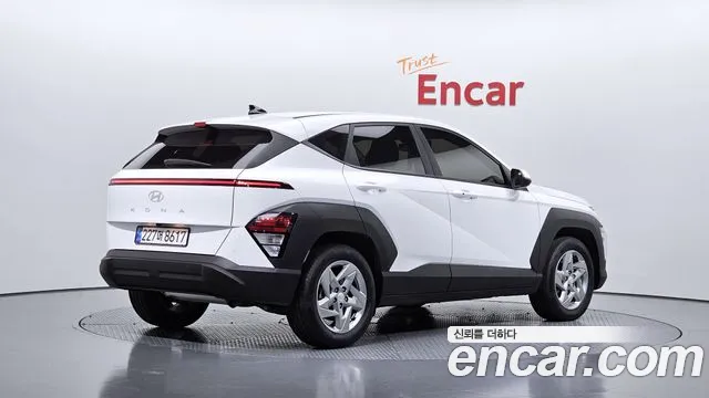 Hyundai Kona 2023 thumb 2