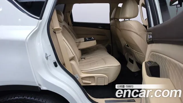 KG_Mobility_Ssangyong Rexton 2025 thumb 10