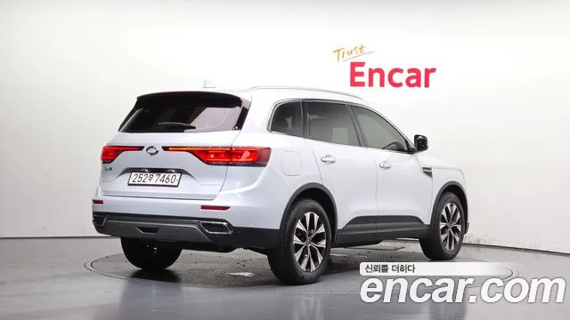 Renault-KoreaSamsung Koleos 2022 thumb 2