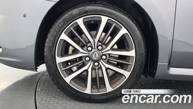 Renault-KoreaSamsung Latitude 2016 thumb 5