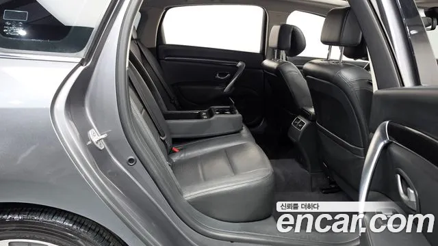 Renault-KoreaSamsung Latitude 2016 thumb 12