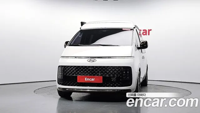 Hyundai Staria 2022 thumb 2