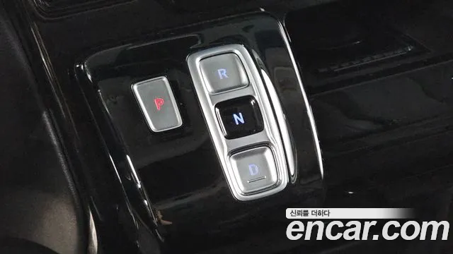 Hyundai Staria 2022 thumb 8