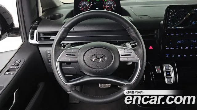 Hyundai Staria 2022 thumb 11