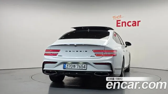 Genesis G80 2025 thumb 4