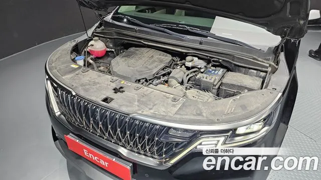 Kia Carnival 2022 thumb 6