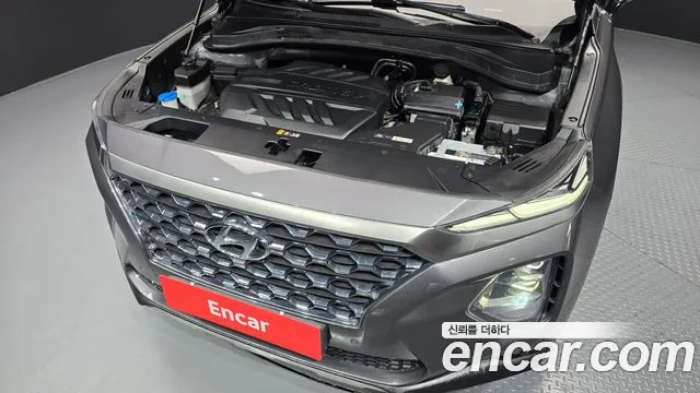Hyundai Santa Fe 2018 thumb 6