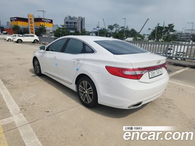 Hyundai Grandeur 2013 thumb 5