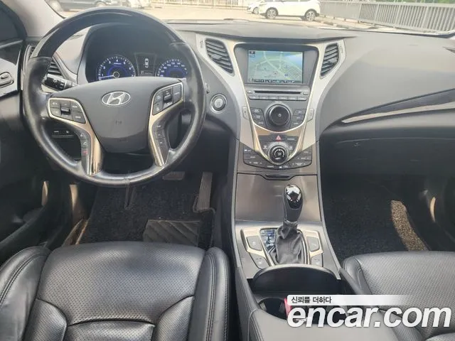 Hyundai Grandeur 2013 thumb 8