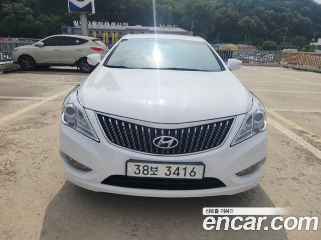 Hyundai Grandeur 2013 thumb 11