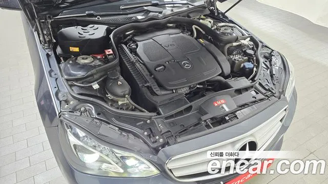 Mercedes-Benz E-Класс 2015 thumb 6