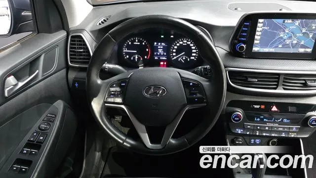 Hyundai Tucson 2018 thumb 12