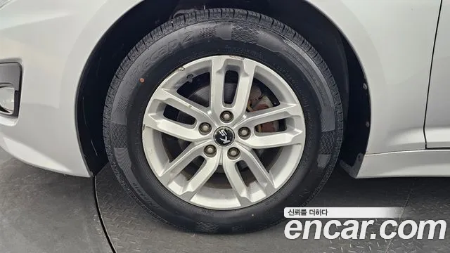 Kia K5 2013 thumb 5