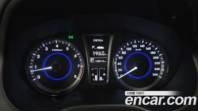 Hyundai Grandeur 2013 thumb 8
