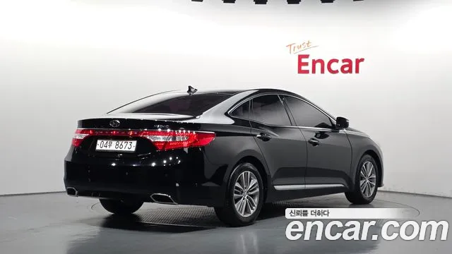 Hyundai Grandeur 2015 thumb 2