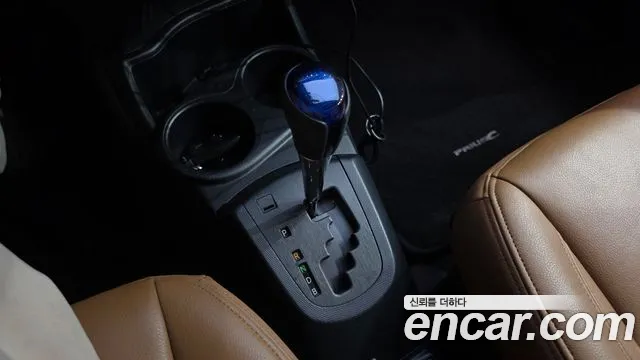 Toyota Prius 2019 thumb 8