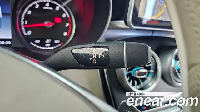 Mercedes-Benz C-Класс 2016 thumb 9