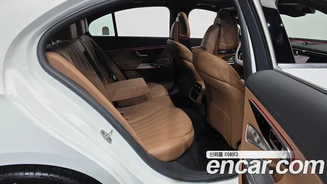 Mercedes-Benz E-Класс 2026 thumb 12