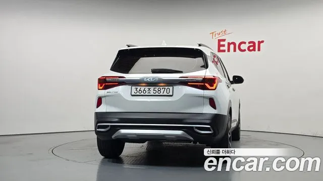 Kia Seltos 2021 thumb 4