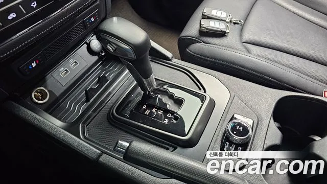 KG_Mobility_Ssangyong Rexton 2022 thumb 9