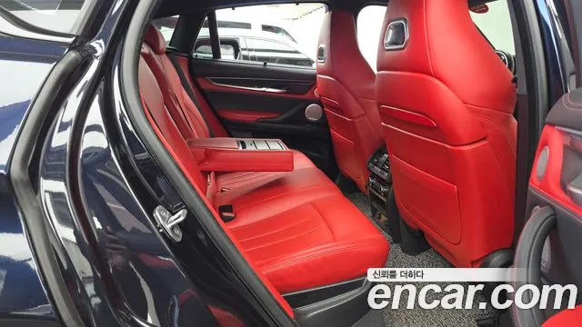 BMW X6M 2016 thumb 12