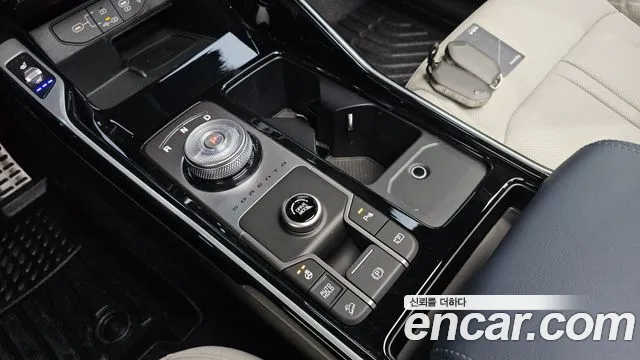 Kia Sorento 2024 thumb 9