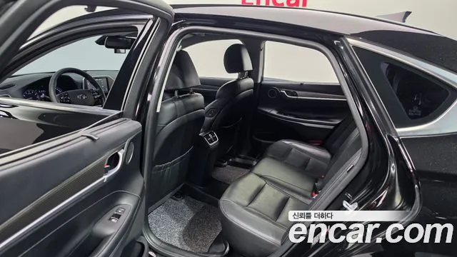 Hyundai Grandeur 2018 thumb 12