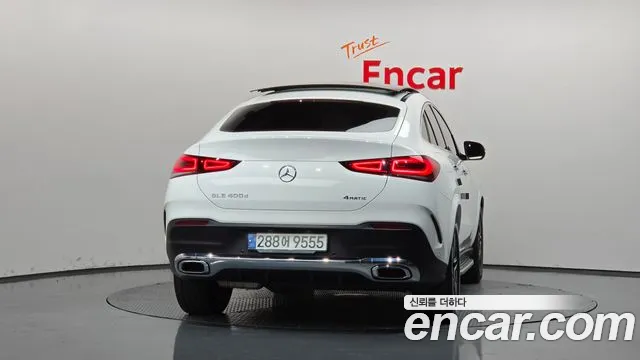Mercedes-Benz GLE 2020 thumb 4
