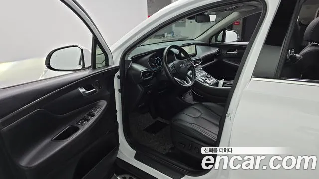 Hyundai Santa Fe 2023 thumb 10