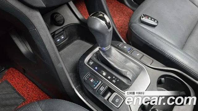 Hyundai Santa Fe 2014 thumb 9