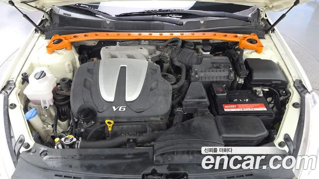 Kia K7 2013 thumb 6