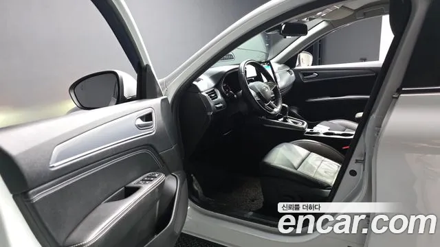 Renault-KoreaSamsung Arkana 2020 thumb 10