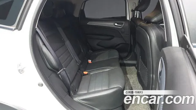 Renault-KoreaSamsung Arkana 2020 thumb 12