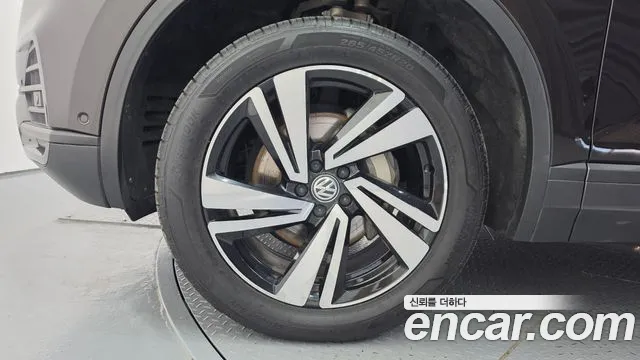 Volkswagen Touareg 2020 thumb 5