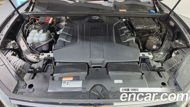 Volkswagen Touareg 2020 thumb 6