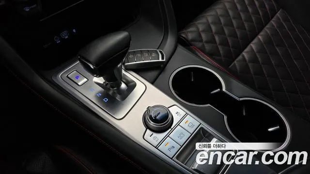 Genesis G70 2018 thumb 8